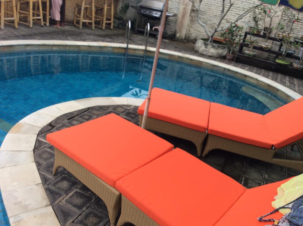 Montongbuwoh Villa Yukie Senggigi מראה חיצוני תמונה